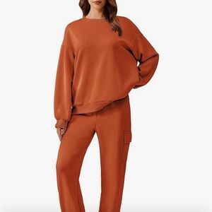 NWT Pinspark Women’s Lounge set in Orange